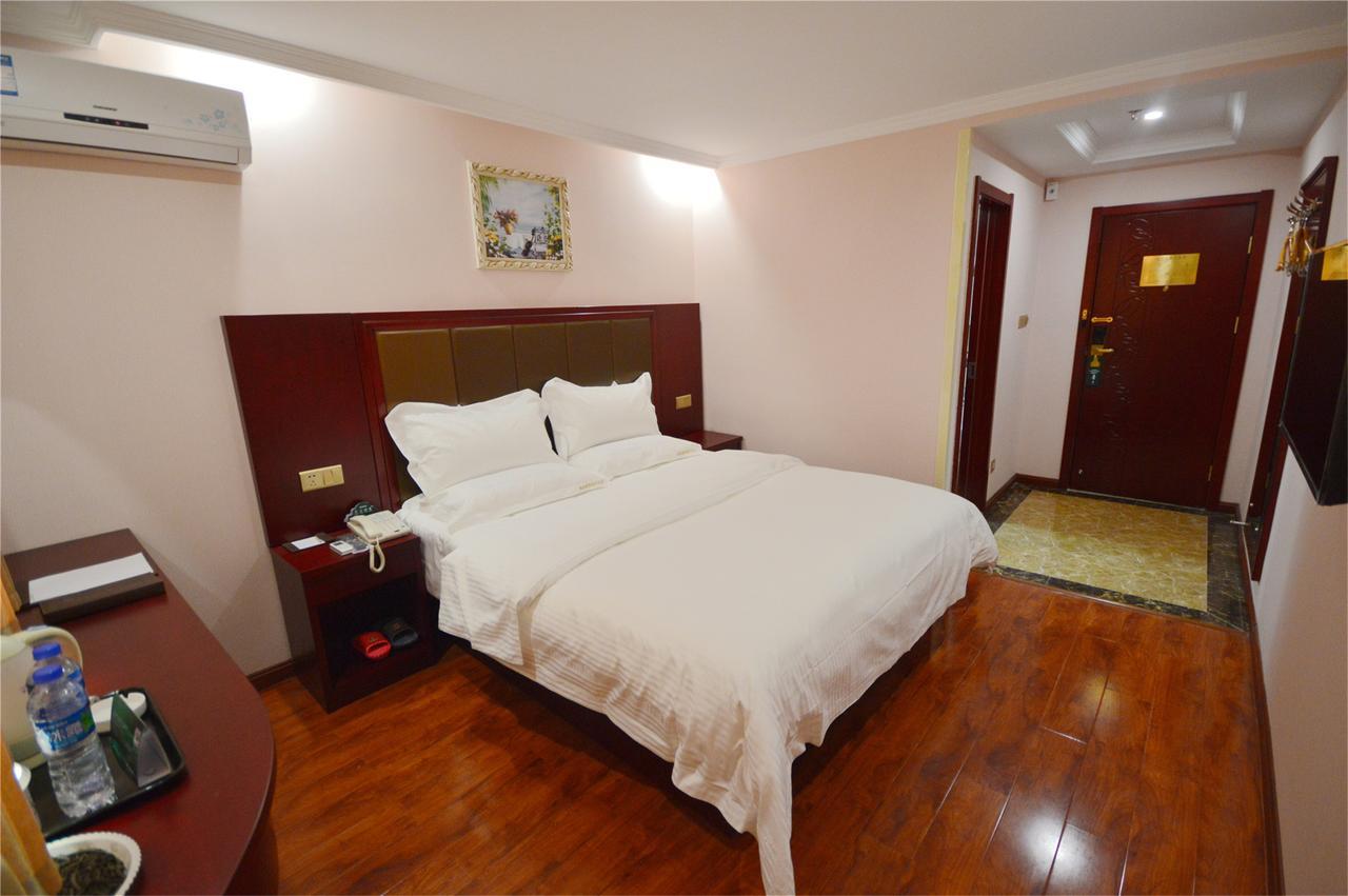 Greentree Inn Jiangsu Suqian Sucheng District Weishanhu Road Business Hotel מראה חיצוני תמונה