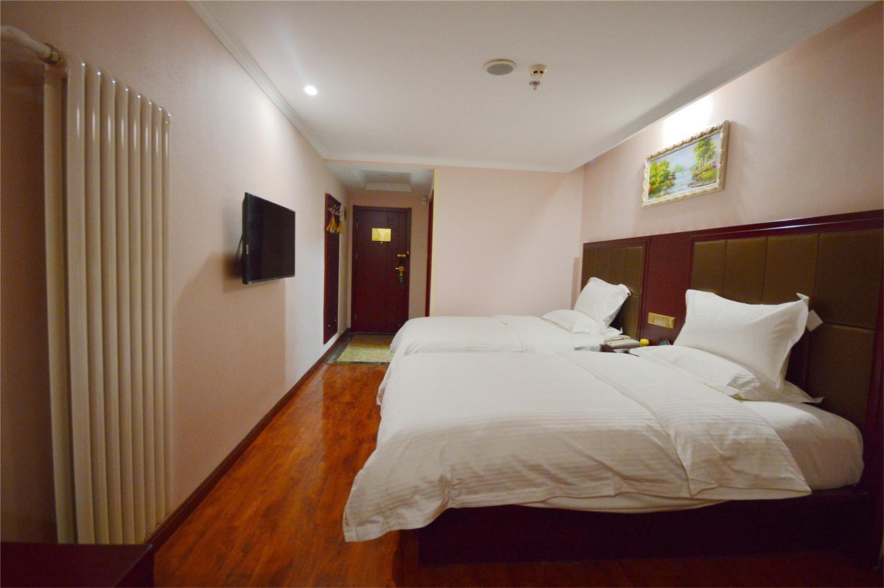 Greentree Inn Jiangsu Suqian Sucheng District Weishanhu Road Business Hotel מראה חיצוני תמונה