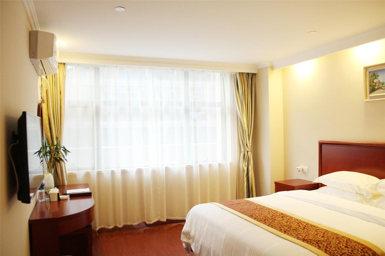 Greentree Inn Jiangsu Suqian Sucheng District Weishanhu Road Business Hotel מראה חיצוני תמונה