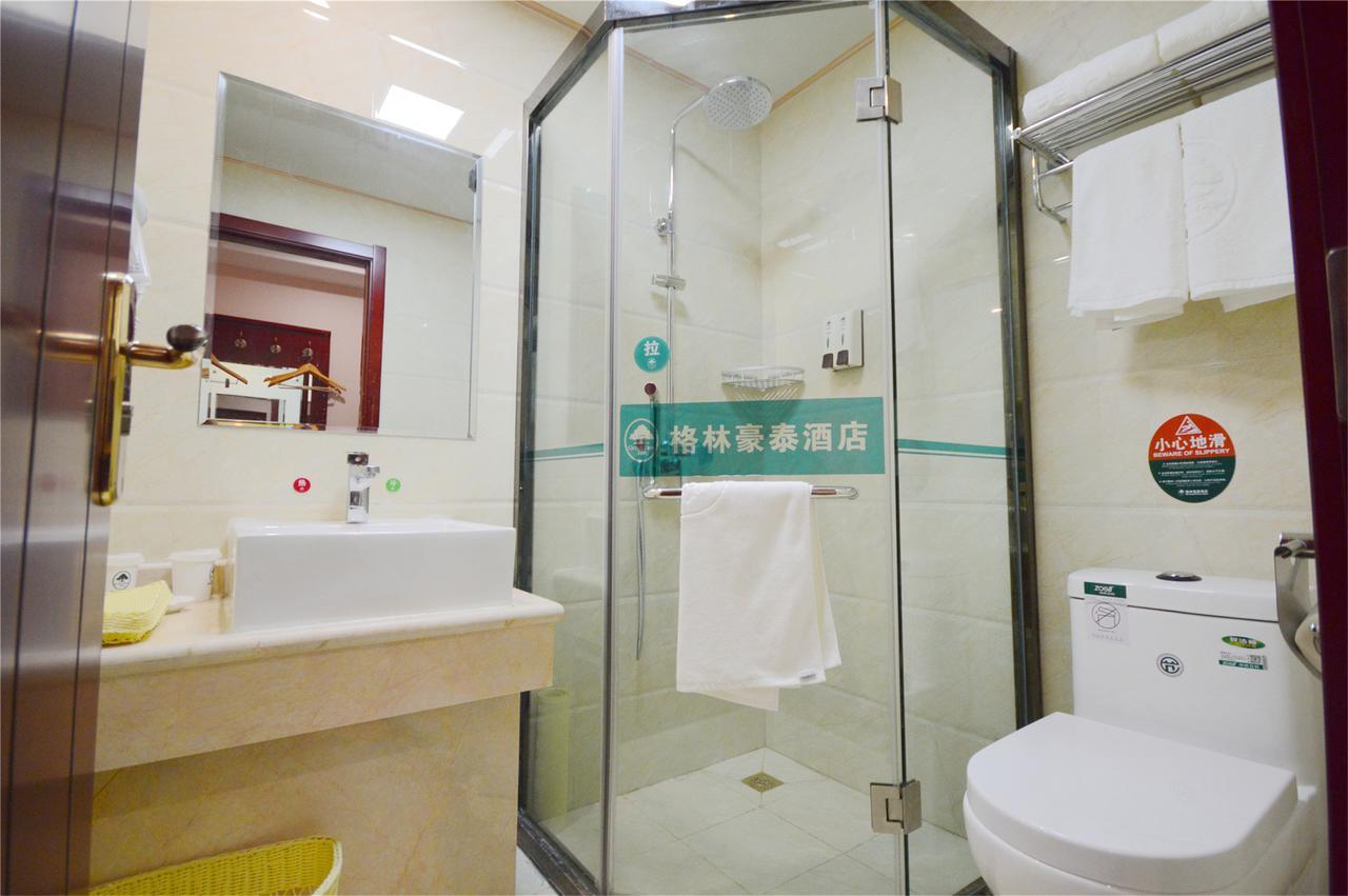 Greentree Inn Jiangsu Suqian Sucheng District Weishanhu Road Business Hotel מראה חיצוני תמונה