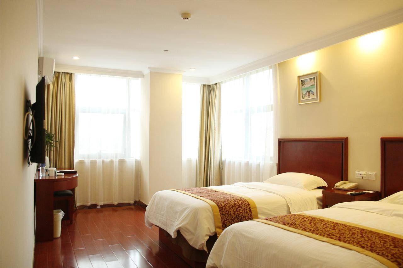 Greentree Inn Jiangsu Suqian Sucheng District Weishanhu Road Business Hotel מראה חיצוני תמונה